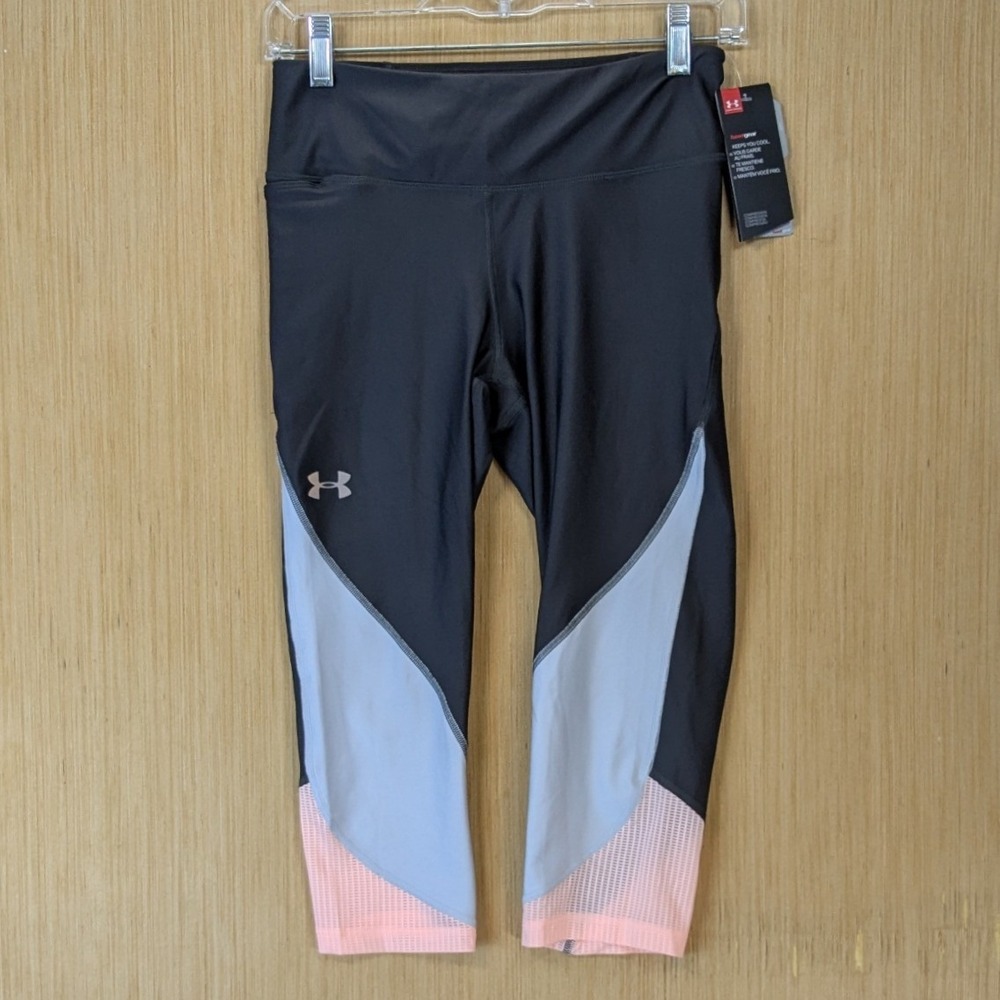 Under Armour Womens HeatGear Compression Leggings Size M Capri Colorblock Active